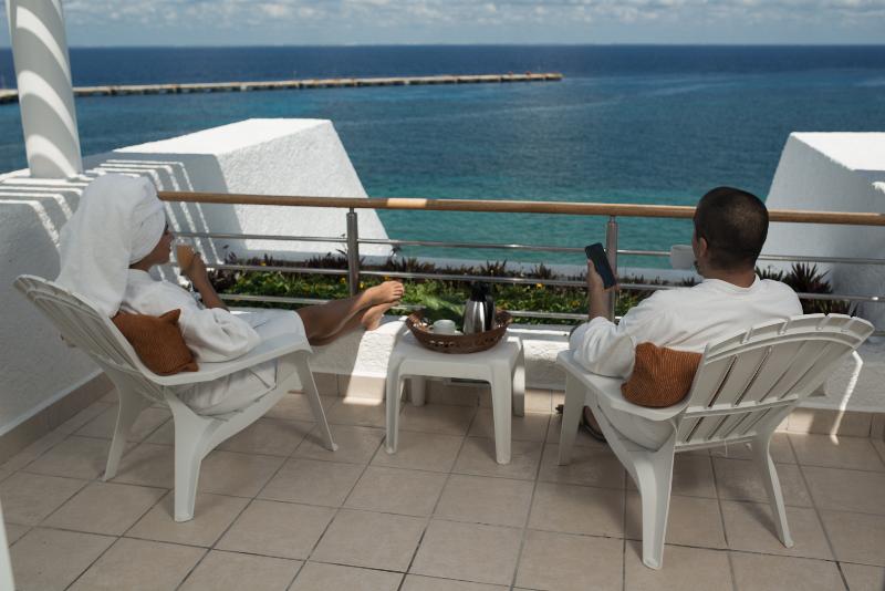 اتاق لوکس با چشم‌انداز دریا, Casa Mexicana Cozumel