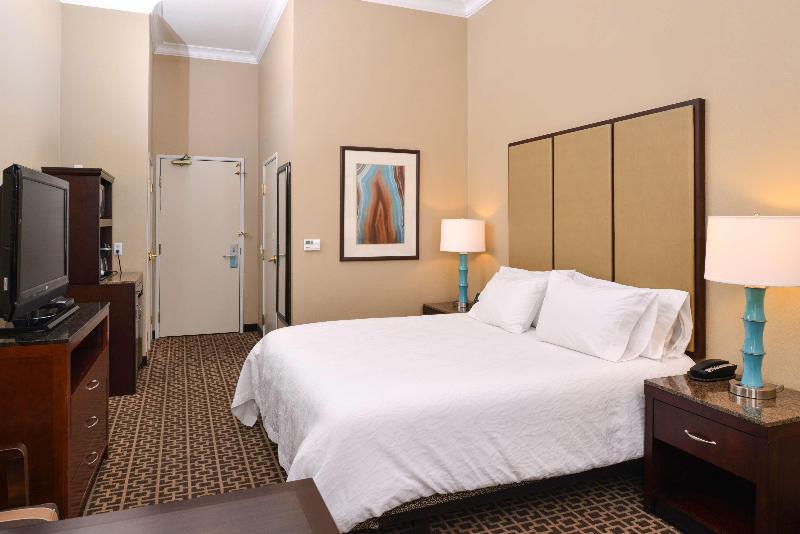 اتاق استاندارد با تخت بزرگ, Hilton Garden Inn Napa