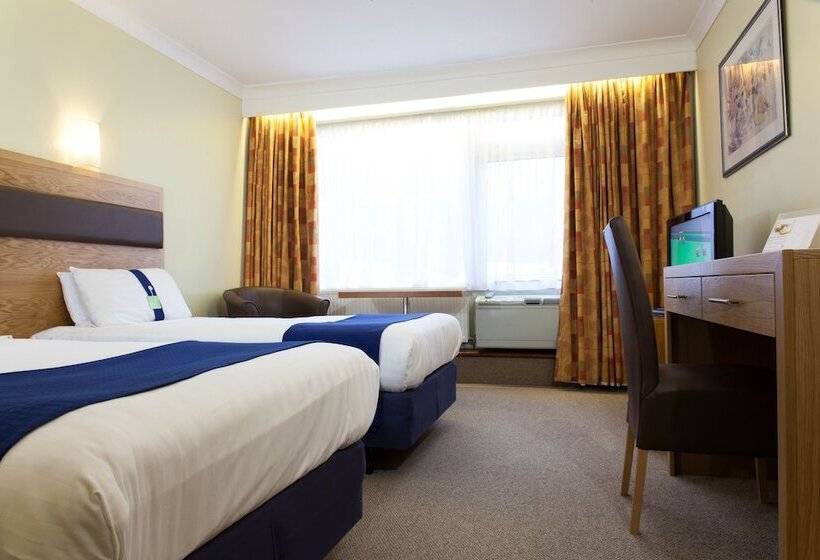 Quarto standard, Holiday Inn Newport