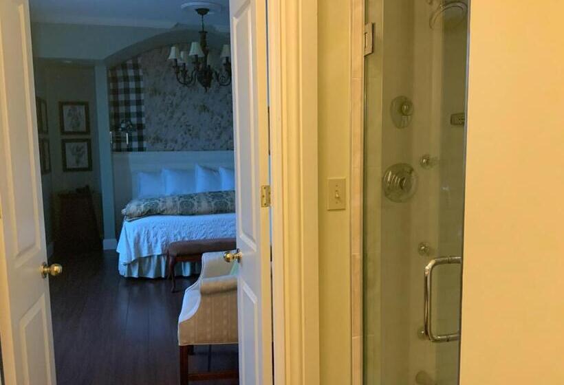 سوئیت با بالکن, Kingsbrae Arms Inn