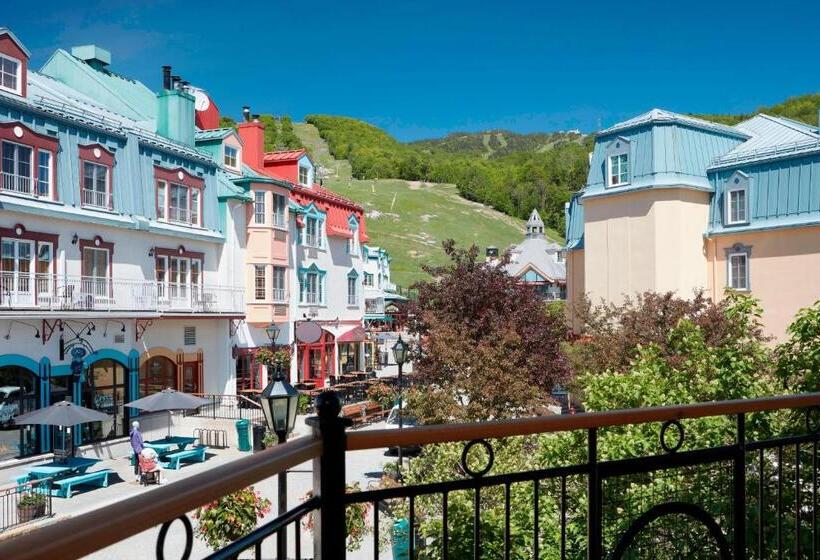 Deluxe Room King Size Bed, Le Westin Tremblant