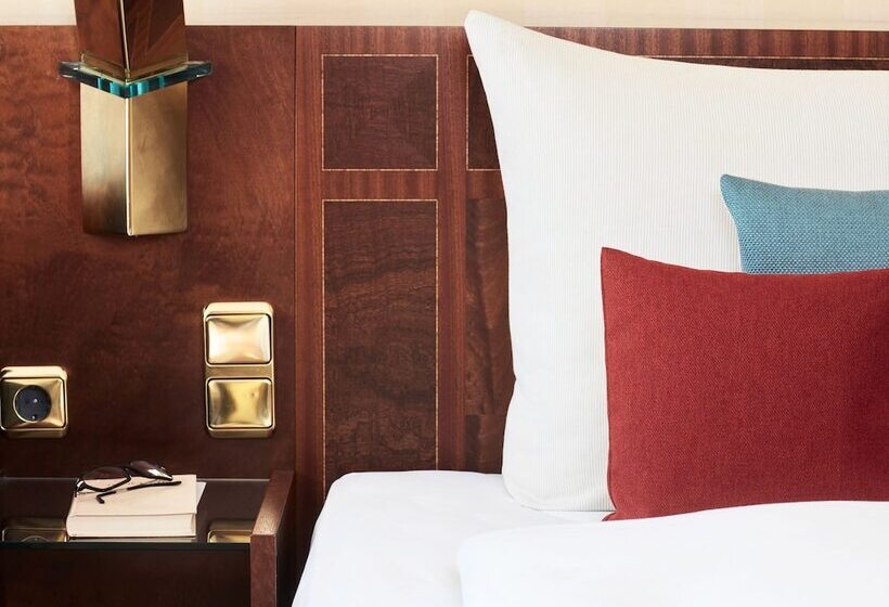 اتاق کلاس بیزنس, Living Hotel Kanzler