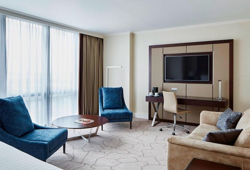 استودیو اجرایی, London Marriott Hotel Canary Wharf