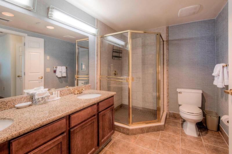 سوئیت اجرایی با تخت کینگ, Residence Inn By Marriott Raleigh Crabtree Valley