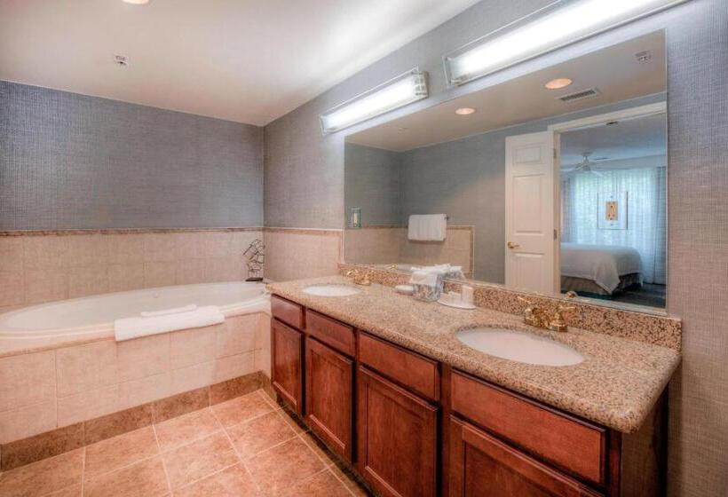 سوئیت اجرایی با تخت کینگ, Residence Inn By Marriott Raleigh Crabtree Valley