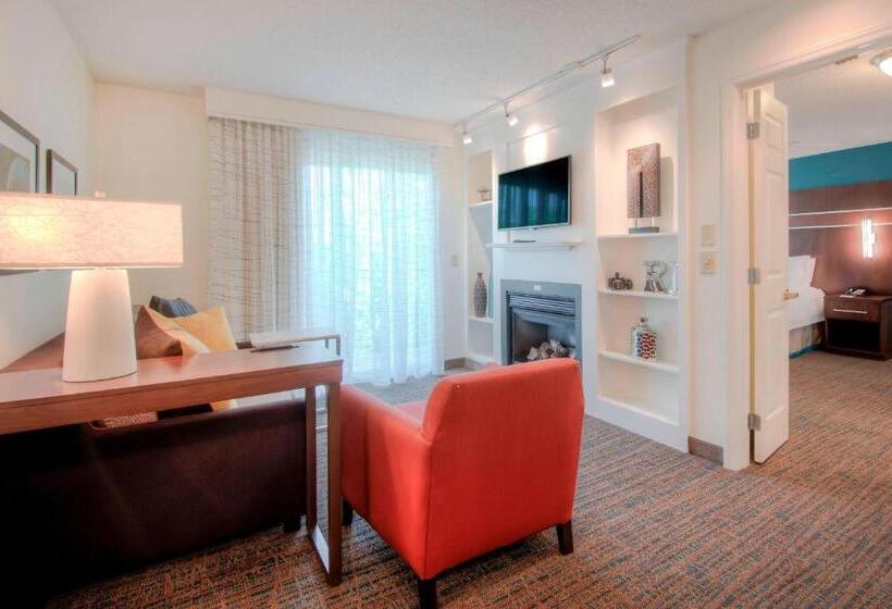 سوئیت اجرایی با تخت کینگ, Residence Inn By Marriott Raleigh Crabtree Valley