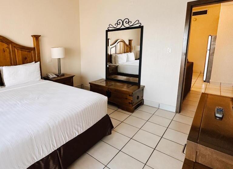 سوییت, Sea Of Cortez Beach Club