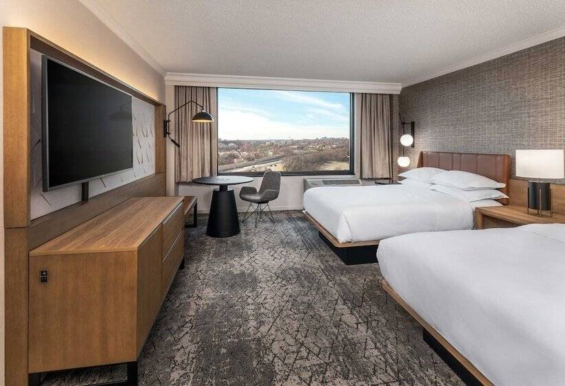 اتاق استاندارد با 2 تخت دوبل, Sheraton Pentagon City