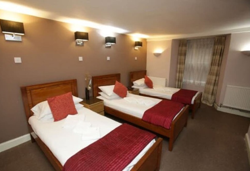 اتاق استاندارد سه نفره, Merchant City Inn