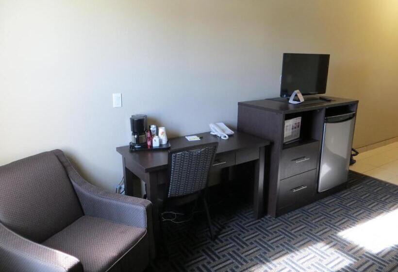 سوئیت با تخت بزرگ, Super 8 By Wyndham Edmonton/west