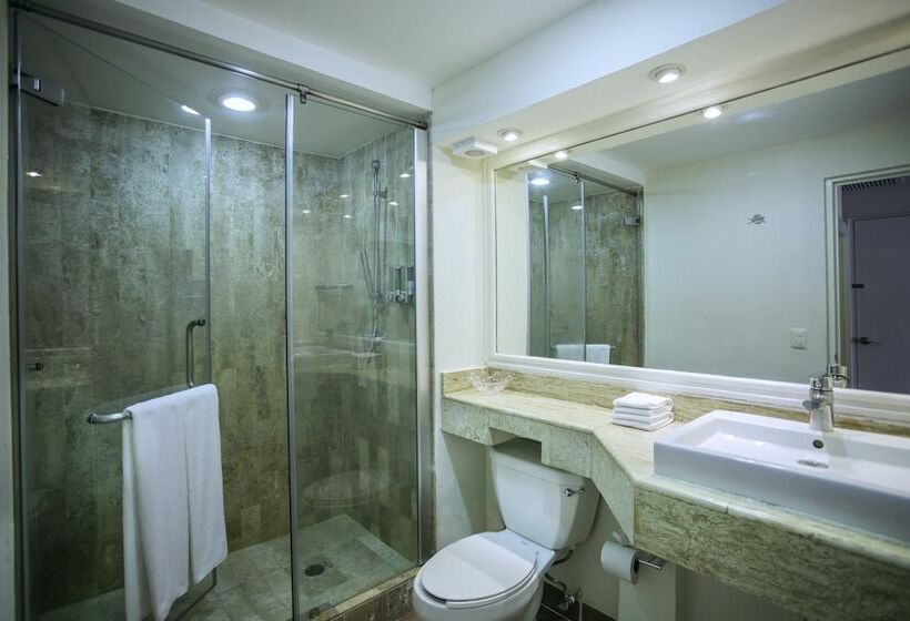 اتاق سوپریور با تخت دو نفره بزرگ, Viva Maya By Wyndham, A Trademark All Inclusive Resort