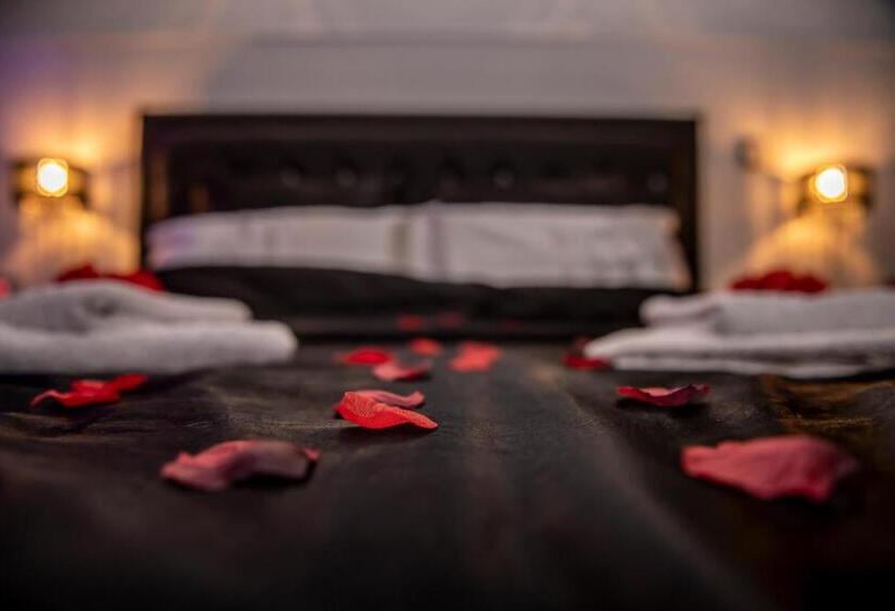 آپارتمان سوپریور 1 خوابه, Appart Hotel Glam88 Suites Avec Spa Et Sauna Privatif