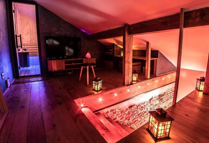 آپارتمان 1 خوابه, Appart Hotel Glam88 Suites Avec Spa Et Sauna Privatif