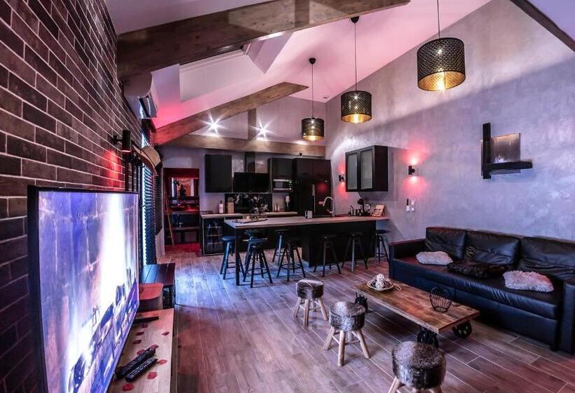 آپارتمان 1 خوابه, Appart Hotel Glam88 Suites Avec Spa Et Sauna Privatif