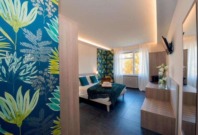 اتاق لوکس خانوادگی, Brichett Deluxe Rooms