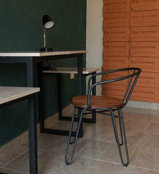 اتاق لوکس, Casa Real