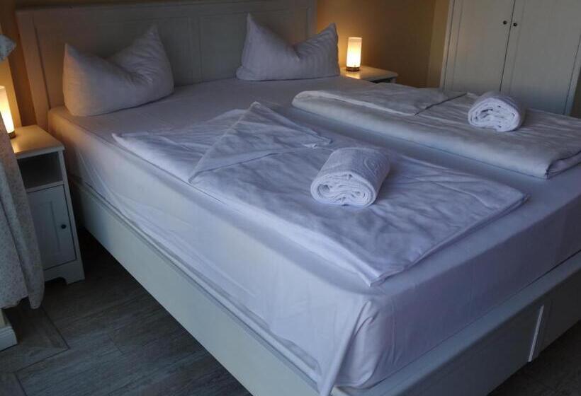 اتاق لوکس با بالکن, Airport Park Hotel Muc