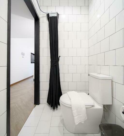 اتاق لوکس, Blu Monkey Hub & Hotel Ranong