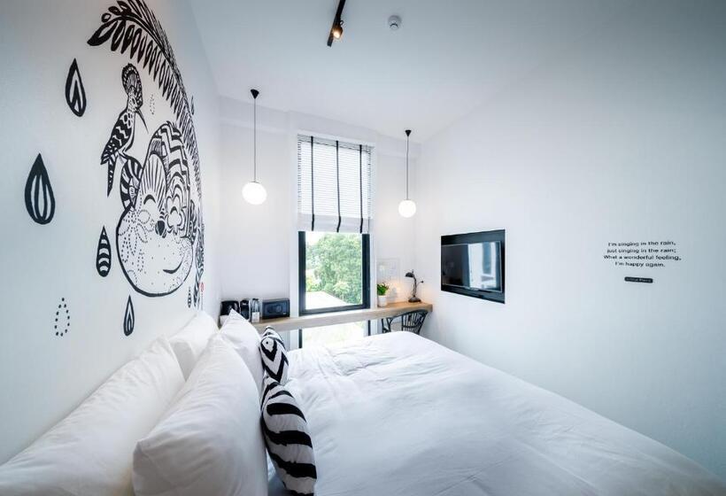 اتاق لوکس, Blu Monkey Hub & Hotel Ranong