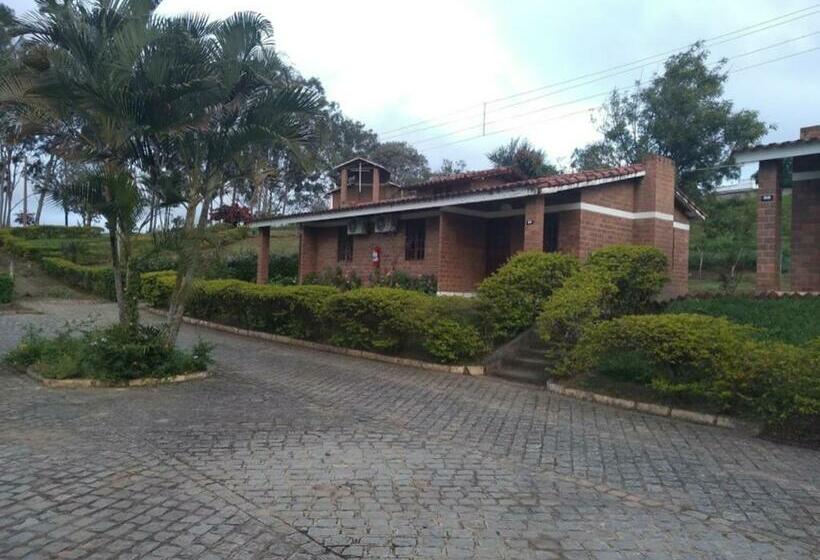اتاق کلاسیک چهارنفره, Fazenda Alvorada