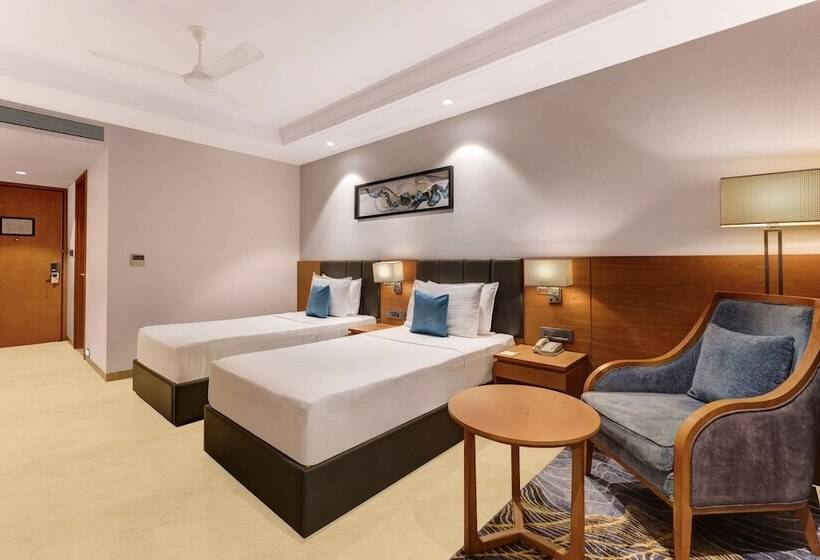 اتاق لوکس با چشم‌انداز شهر, Lemon Tree Premier, Dwarka