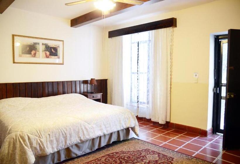 اتاق استاندارد با تخت بزرگ, Rancho El Morillo