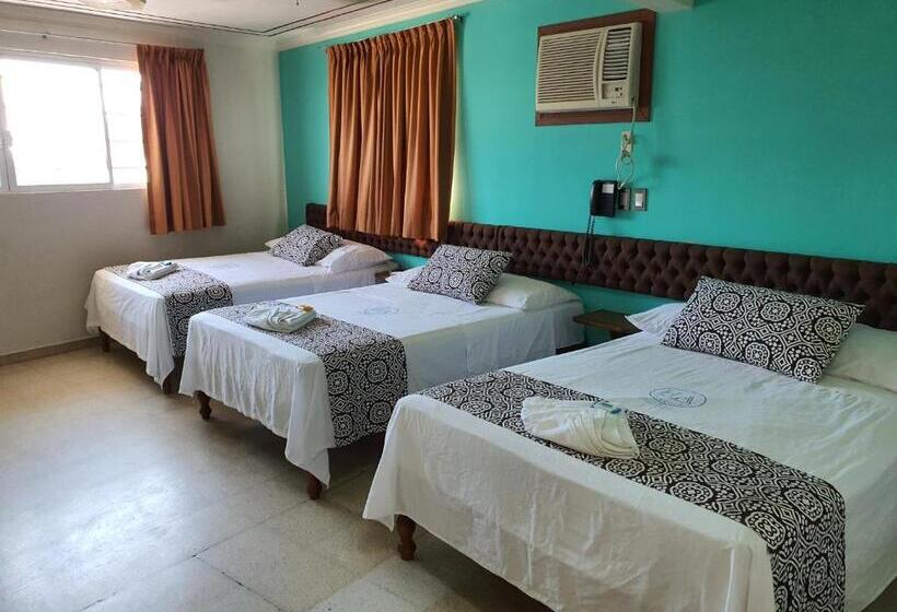 اتاق راحتی سه تخته, Atlantico A 150 Mts De Playa Martí