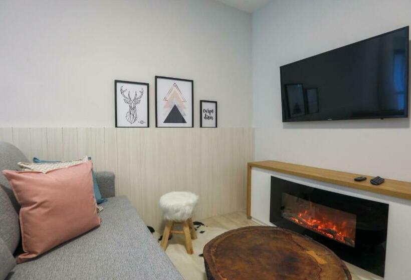 سوئیت ریاست جمهوری 2 خوابه, Carpe Diem Boutique & Spa