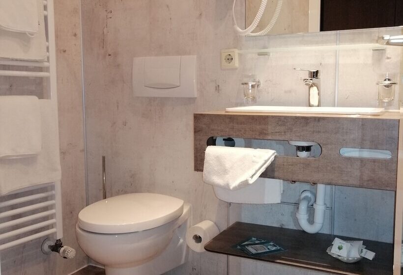اتاق استاندارد, Akzent Hotel Zur Post