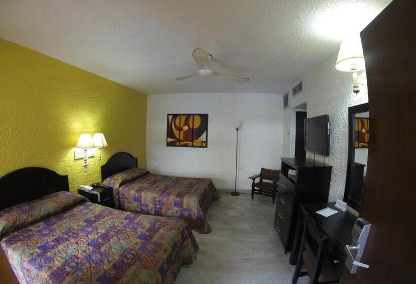 Standard Room, Azteca Inn