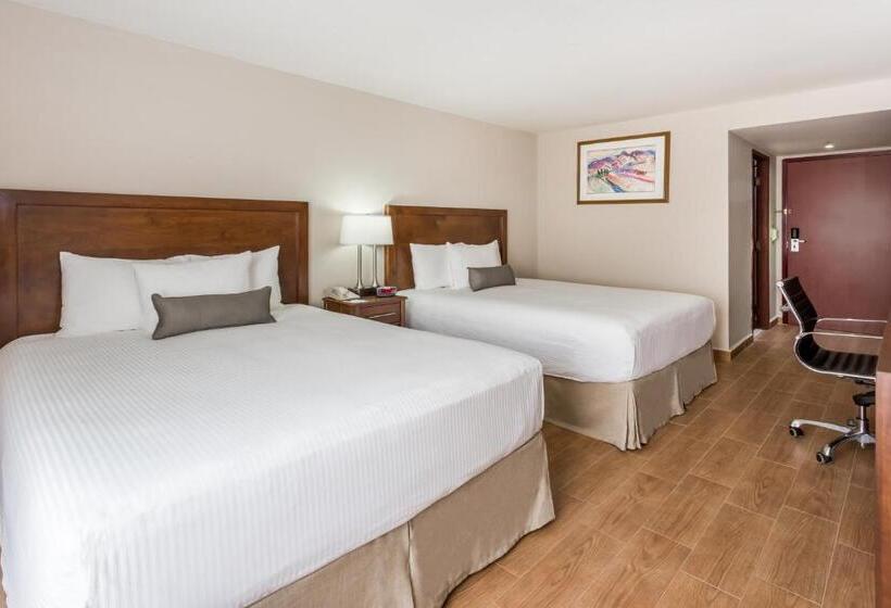 اتاق استاندارد چهار تخته, Baymont Inn And Suites Lazaro Cardenas