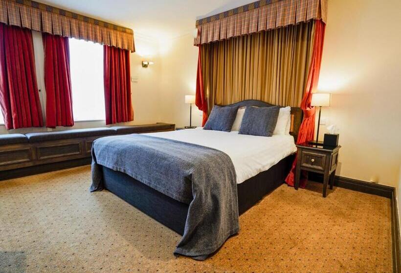 Superior Room, Buckingham Villiers