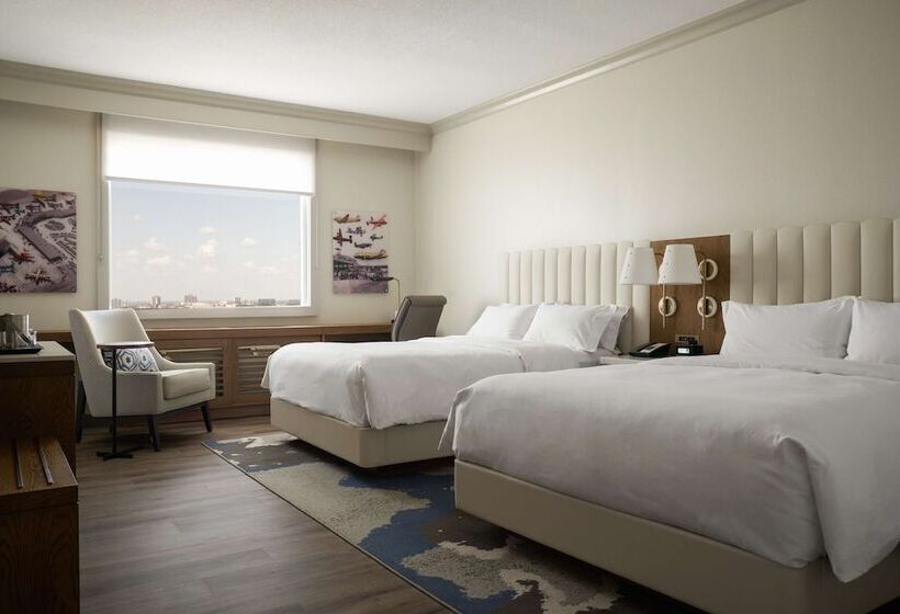 Standard Room Adapted for people with reduced mobility, Doubletree By Hilton Dallas Love Field