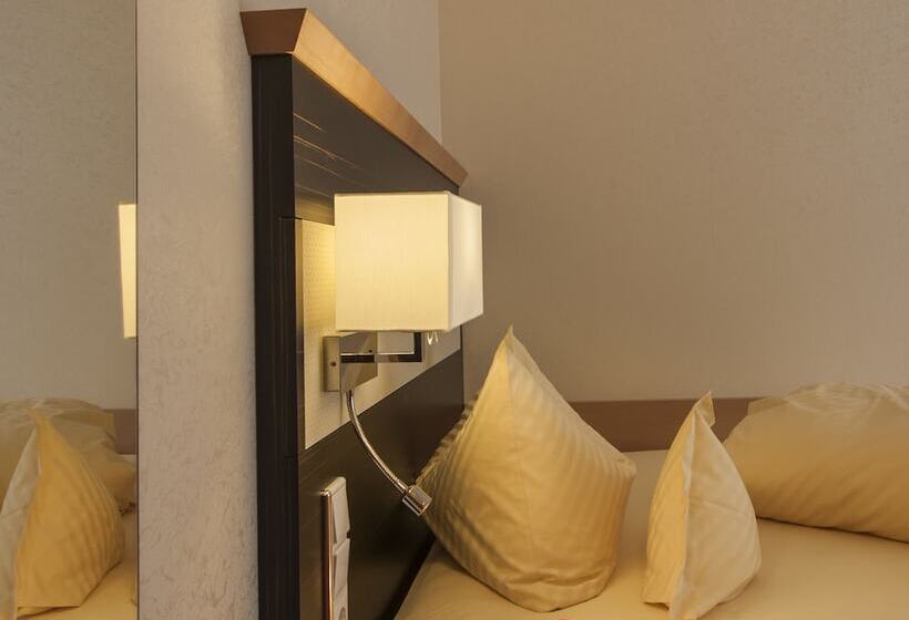 Superior Single Room, Forellenhof Rossle  & Restaurant