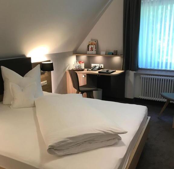 Chambre Standard Individuelle, Forellenhof Rossle  & Restaurant