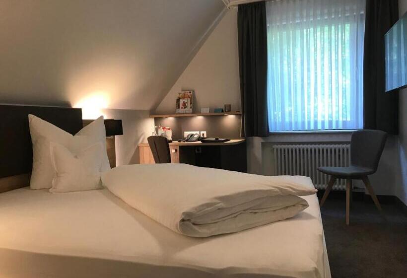 Chambre Standard Individuelle, Forellenhof Rossle  & Restaurant