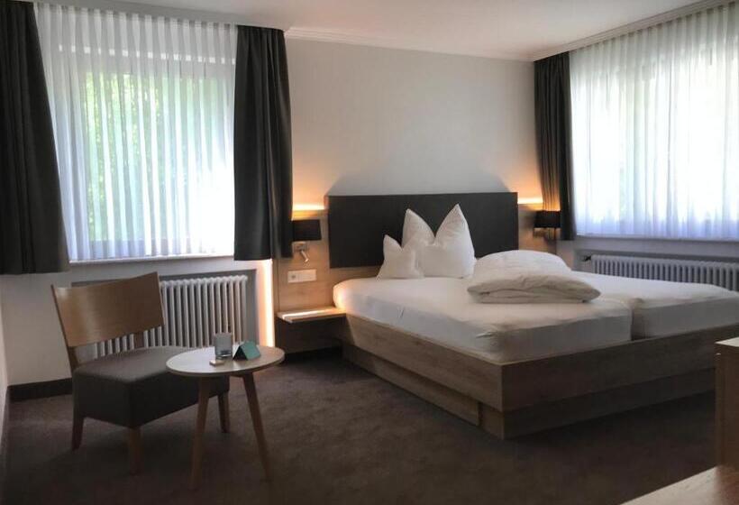 Chambre Standard, Forellenhof Rossle  & Restaurant