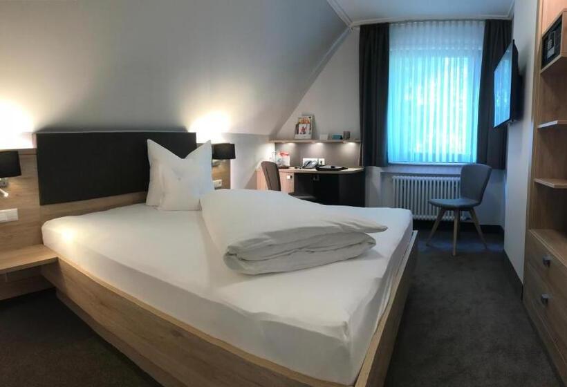 Chambre Standard, Forellenhof Rossle  & Restaurant