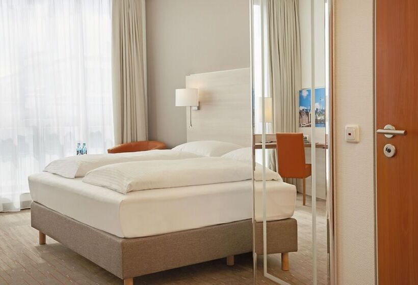 اتاق کلاس بیزنس, H+ Hotel Berlin Mitte