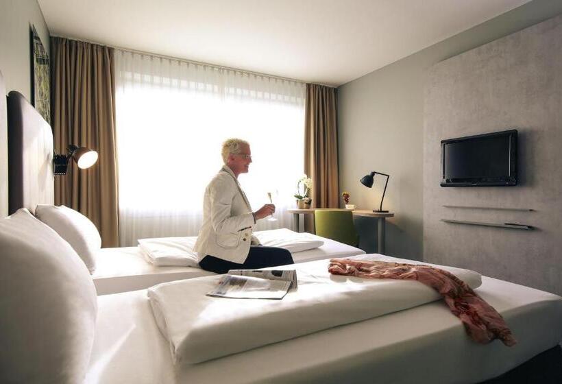 Standard Værelse, Mercure Hotel Plaza Essen