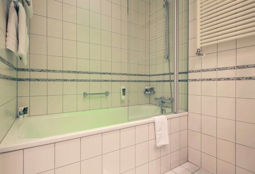 Deluxe Værelse, Mercure Hotel Plaza Essen