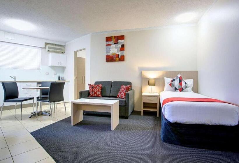 استودیو خانوادگی, Quality Hotel City Centre