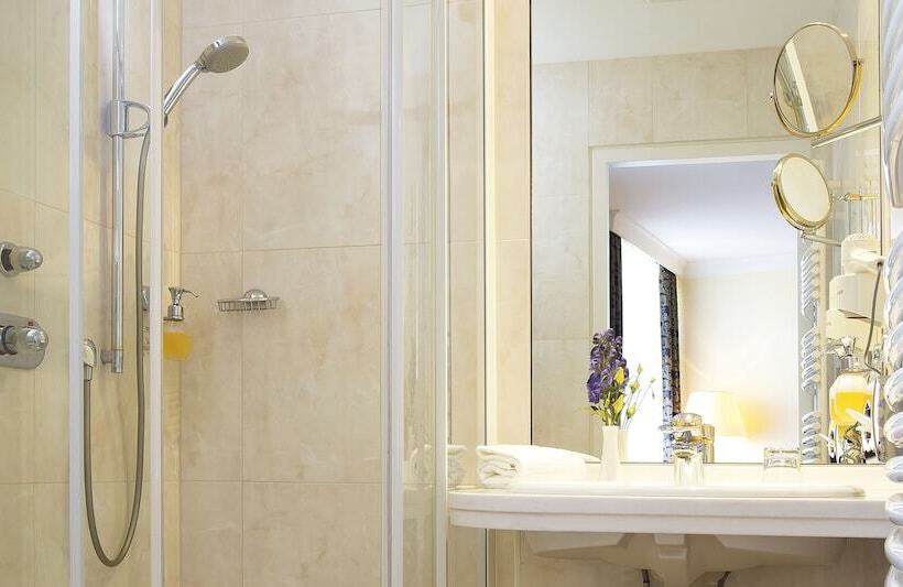 コンフォートルーム, Victor S Residenz Hotel Leipzig