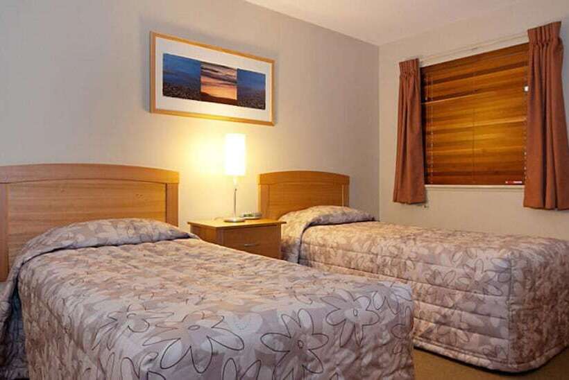 آپارتمان 3 خوابه, Riverside Holiday Apartments