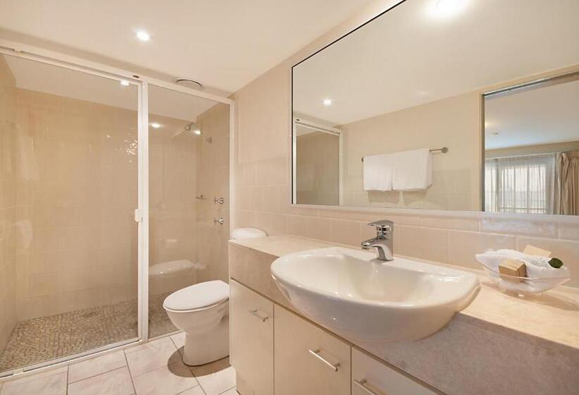 اتاق استاندارد, Riverside Holiday Apartments