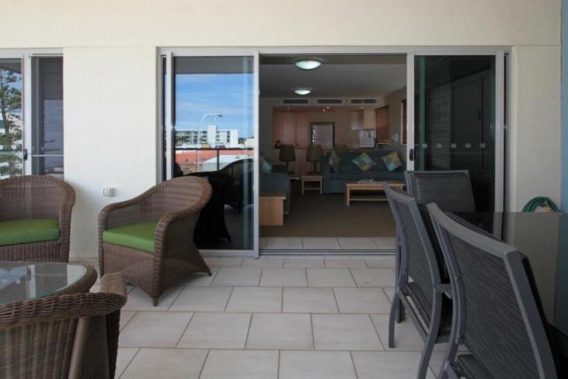 1 Bedroom Apartment River View, Riverside Holiday Apartments