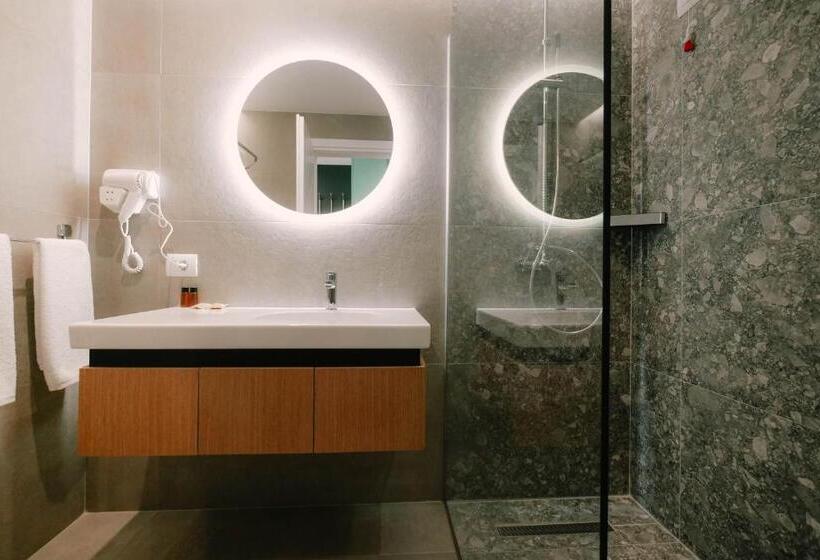 اتاق استاندارد با چشم‌انداز دریا, Amara Hotel & Spa