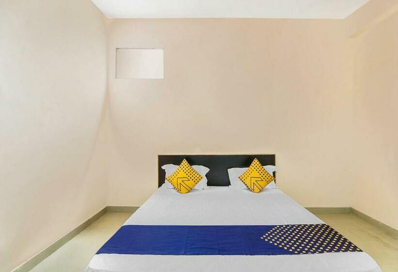 اتاق استاندارد, Spot On 61415 Sitara Grand Lodge
