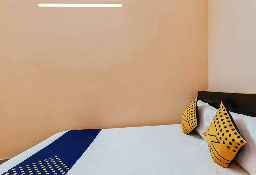 اتاق استاندارد, Spot On 61415 Sitara Grand Lodge