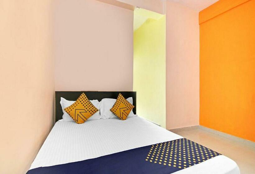 اتاق استاندارد, Spot On 61415 Sitara Grand Lodge